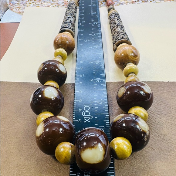 Chicos wooden fall, color, statement, necklace, unique - Picture 16 of 16